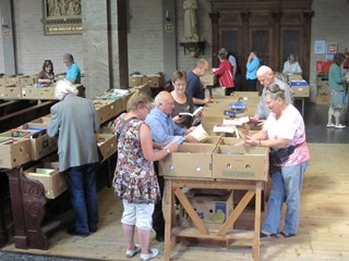 Boekenmarkt in de Koepelkerk