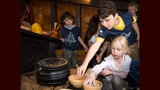 Kinderen op de Halve Maen