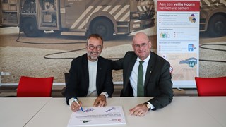 Parkmanagement en burgemeester Hoorn tegen ondermijning- Ondertekening convenant