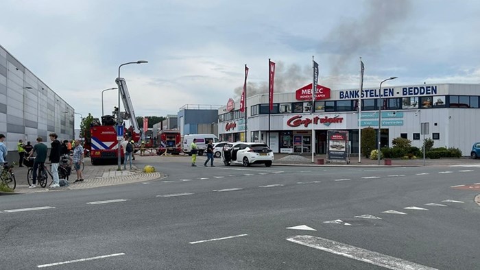 Brand aan Van Aalstweg in Hoorn