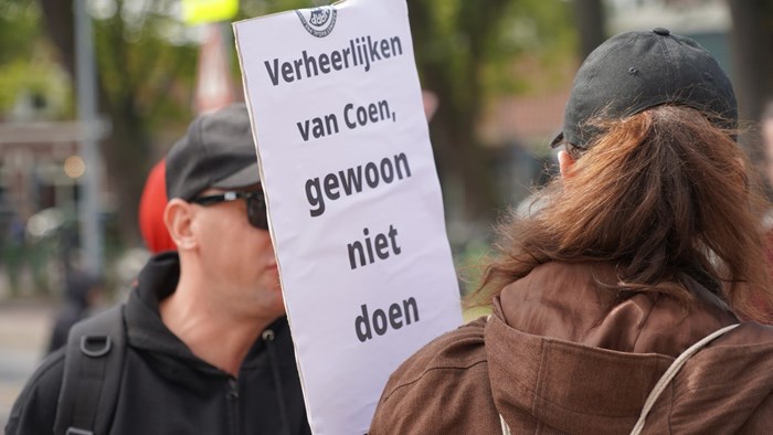 Demonstratie bij J.P.Coen-___